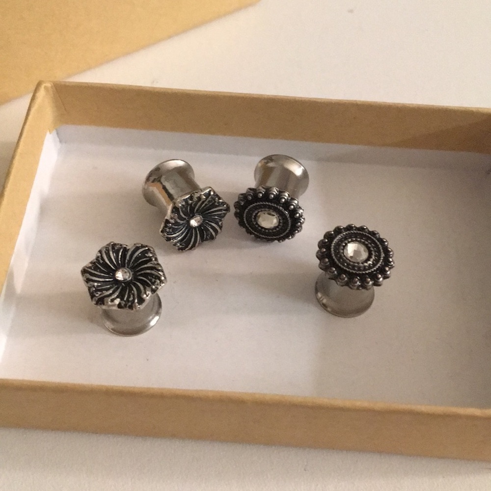Gauges